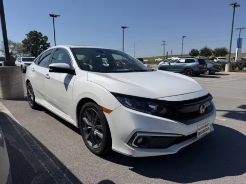 White 2019 Honda Civic Sedan EX for sale in Alcoa, TN