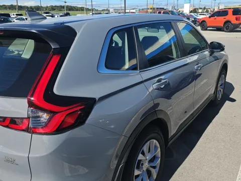 More photos of 2024 Honda CR-V LX at Airport Honda, TN