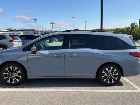 Photos of 2025 Honda Odyssey Elite for sale in Alcoa, TN at Airport Honda