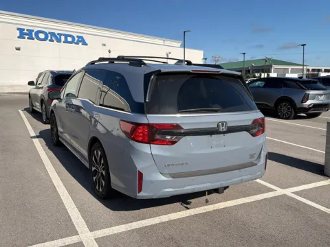 More photos of 2025 Honda Odyssey Elite at Airport Honda, TN