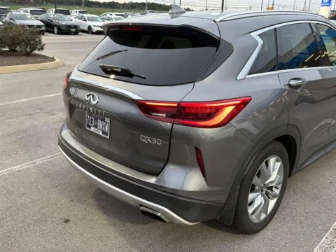More photos of 2021 INFINITI QX50 LUXE at Airport Honda, TN