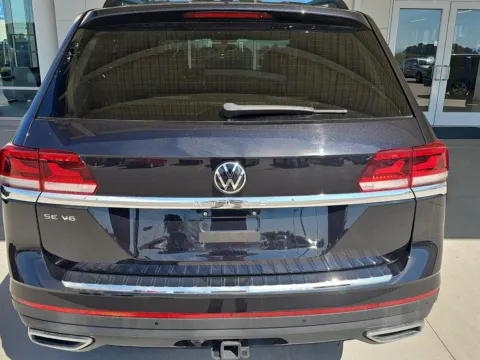 Another view of 2023 Volkswagen Atlas 3.6L V6 SE w/Technology for sale in Alcoa, TN at Airport Honda