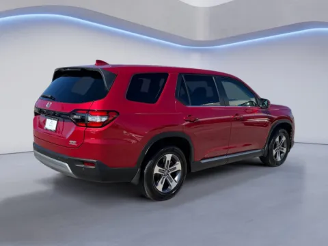 Another view of 2025 Honda Pilot EX-L for sale in Alcoa, TN at Airport Honda