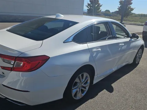 More photos of 2020 HONDA ACCORD LX at Airport Honda, TN