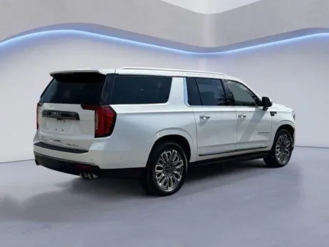 Another view of 2023 GMC Yukon XL Denali Ultimate for sale in Knoxville, TN at Cadillac of Knoxville