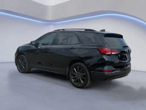 More photos of 2022 Chevrolet Equinox RS at Cadillac of Knoxville, TN