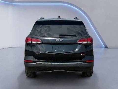 More photos of 2022 Chevrolet Equinox RS at Cadillac of Knoxville, TN