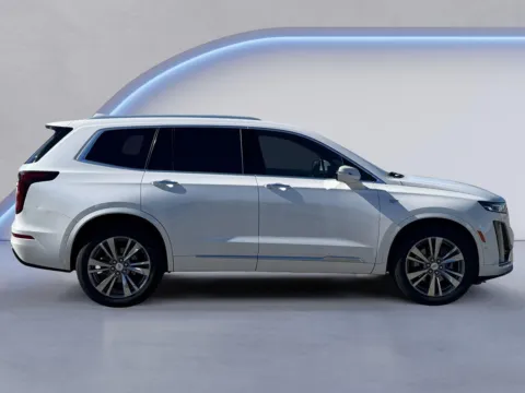 Photos of 2022 Cadillac XT6 Premium Luxury for sale in Knoxville, TN at Cadillac of Knoxville