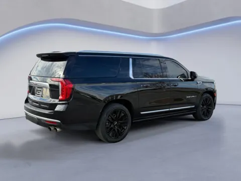 Another view of 2021 GMC Yukon XL Denali for sale in Knoxville, TN at Cadillac of Knoxville