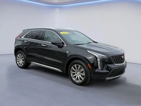 Black 2020 Cadillac XT4 AWD Premium Luxury for sale in Knoxville, TN