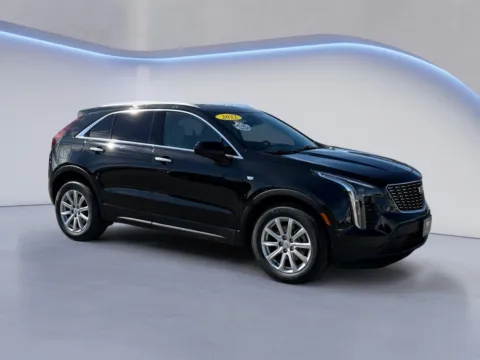 Black 2022 Cadillac XT4 AWD Luxury for sale in Knoxville, TN