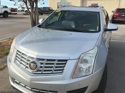 Black 2016 Cadillac SRX Luxury for sale in Knoxville, TN