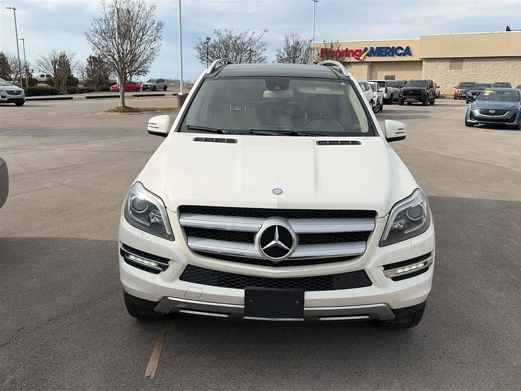 White 2014 Mercedes-Benz GL-Class GL 450 for sale in Knoxville, TN