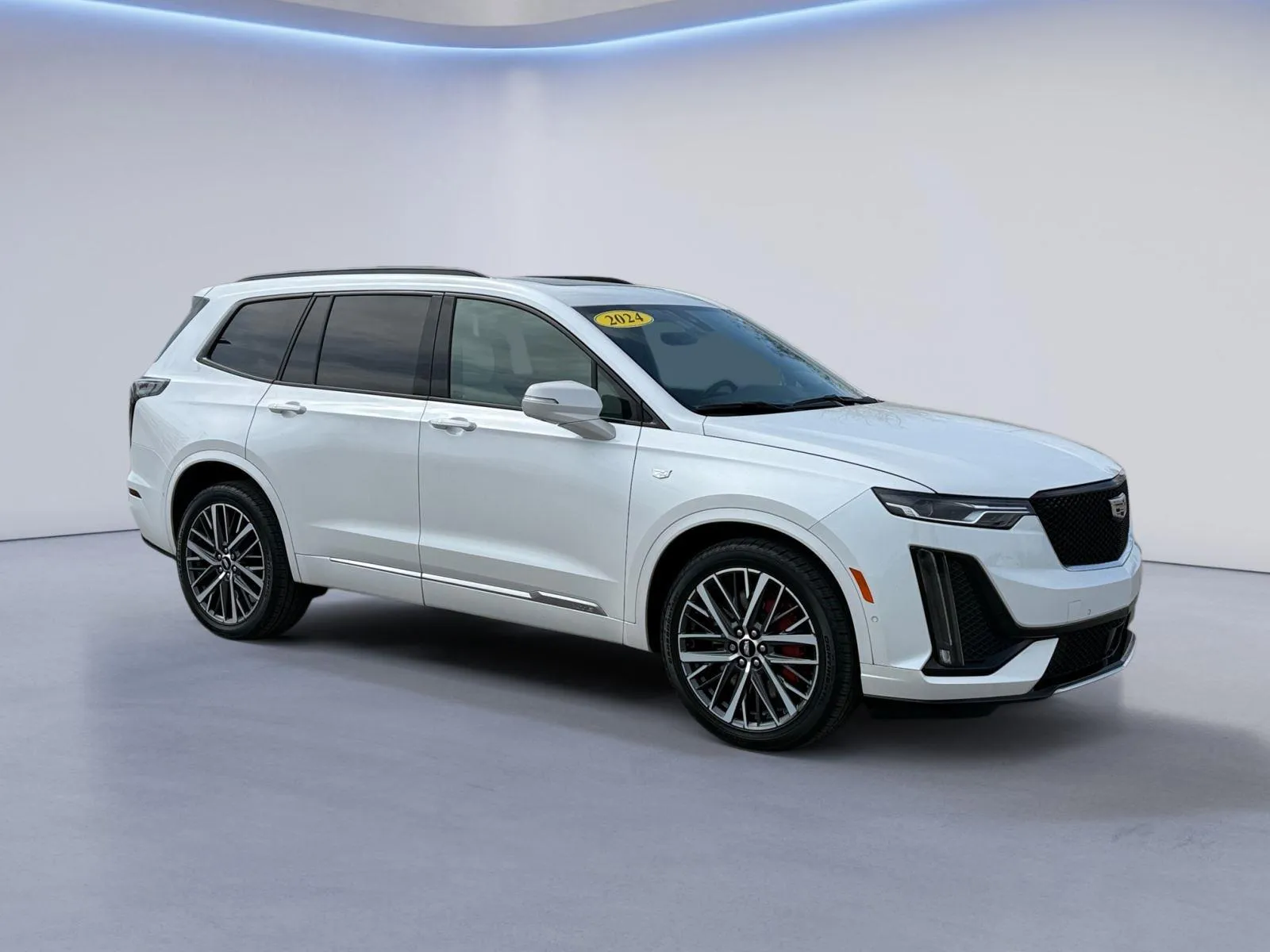 White 2024 Cadillac XT6 AWD Sport for sale in Knoxville, TN