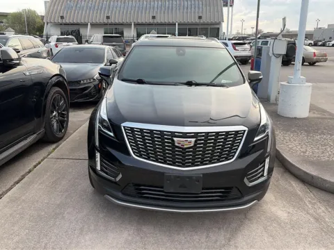 Black 2021 Cadillac XT5 FWD Premium Luxury for sale in Knoxville, TN