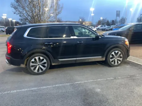 Another view of 2022 Kia Telluride S for sale in Knoxville, TN at Cadillac of Knoxville