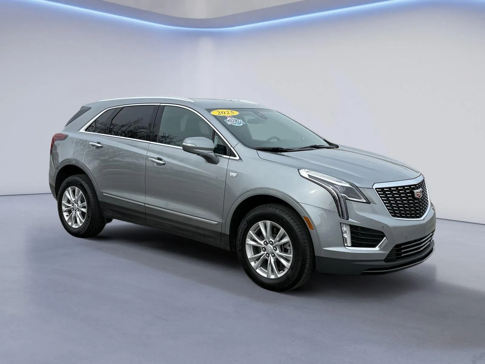 Silver 2025 Cadillac XT5 FWD Luxury for sale in Knoxville, TN