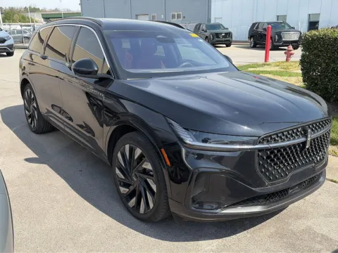 Photos of 2024 Lincoln Nautilus Black Label for sale in Knoxville, TN at Cadillac of Knoxville