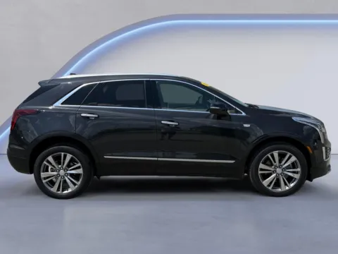 Photos of 2020 Cadillac XT5 Premium Luxury FWD for sale in Knoxville, TN at Cadillac of Knoxville