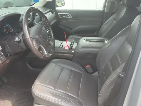 More photos of 2018 GMC Yukon Denali at Cadillac of Knoxville, TN