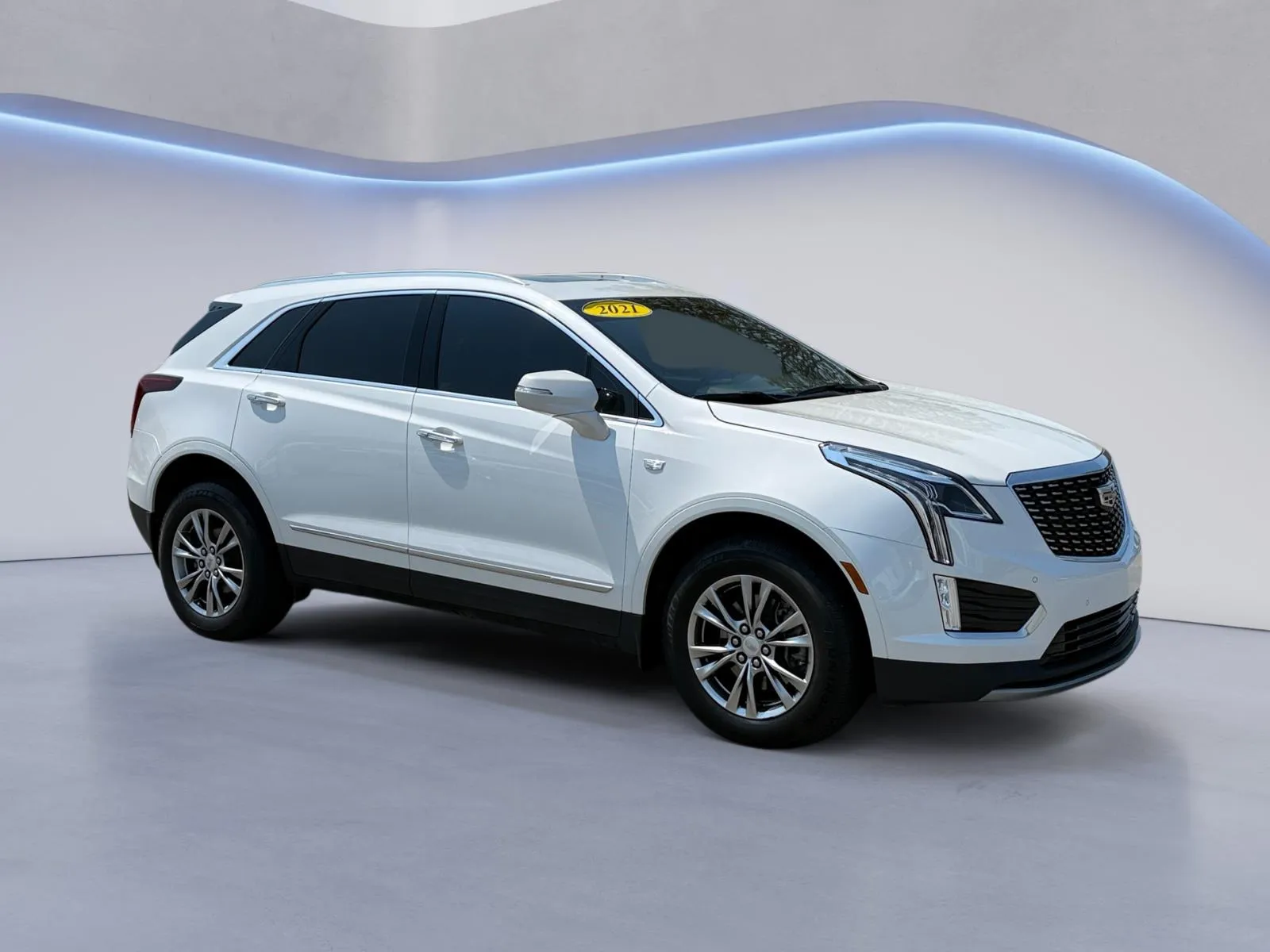 White 2021 Cadillac XT5 AWD Premium Luxury for sale in Knoxville, TN
