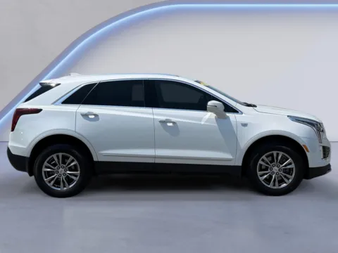 Photos of 2021 Cadillac XT5 AWD Premium Luxury for sale in Knoxville, TN at Cadillac of Knoxville