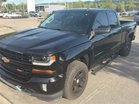 Photos of 2017 Chevrolet Silverado 1500 LT for sale in Knoxville, TN at Cadillac of Knoxville