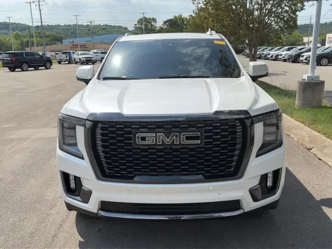White 2023 GMC Yukon Denali Ultimate for sale in Knoxville, TN