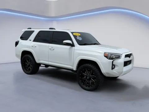 White 2024 Toyota 4Runner SR5 Premium for sale in Knoxville, TN