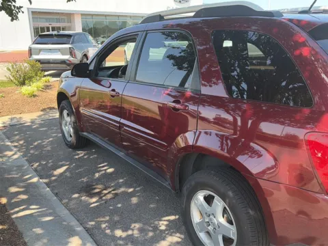 Photos of 2009 Pontiac Torrent BASE for sale in Knoxville, TN at Cadillac of Knoxville