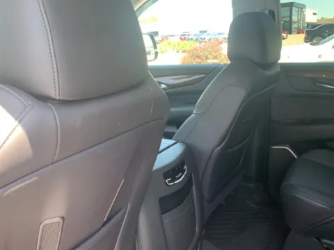 More photos of 2020 Cadillac Escalade ESV Luxury at Cadillac of Knoxville, TN