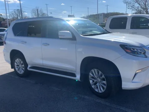 White 2022 Lexus GX 460 Premium for sale in Knoxville, TN