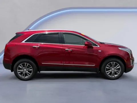 Photos of 2019 Cadillac XT5 Luxury AWD for sale in Knoxville, TN at Cadillac of Knoxville