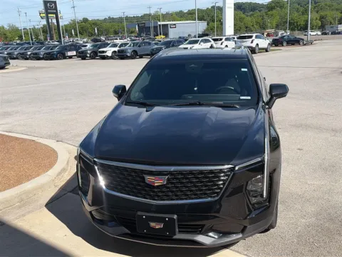 Black 2025 Cadillac XT4 FWD Premium Luxury for sale in Knoxville, TN