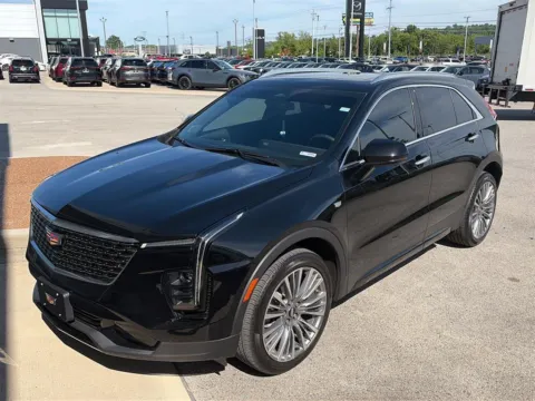 Photos of 2025 Cadillac XT4 FWD Premium Luxury for sale in Knoxville, TN at Cadillac of Knoxville
