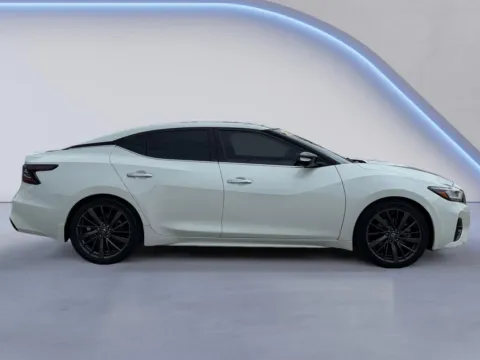 Photos of 2020 Nissan Maxima Platinum for sale in Knoxville, TN at Cadillac of Knoxville
