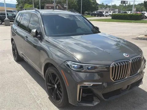 Photos of 2022 BMW X7 M50i for sale in Knoxville, TN at Cadillac of Knoxville