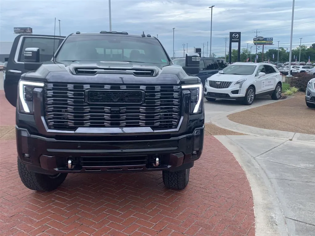 Black 2024 GMC Sierra 2500HD Denali Ultimate for sale in Knoxville, TN