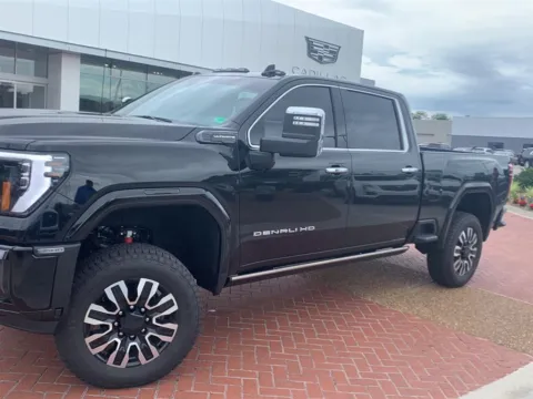 Photos of 2024 GMC Sierra 2500HD Denali Ultimate for sale in Knoxville, TN at Cadillac of Knoxville
