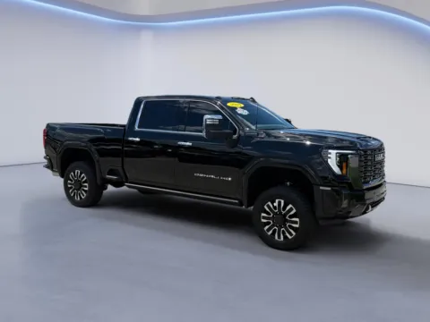 Black 2024 GMC Sierra 2500HD Denali Ultimate for sale in Knoxville, TN