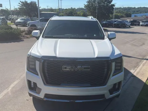 White 2024 GMC Yukon Denali Ultimate for sale in Knoxville, TN