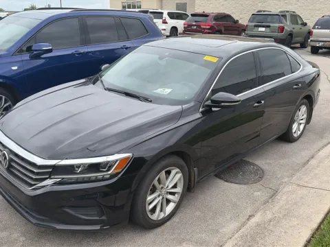 Photos of 2020 Volkswagen Passat 2.0T SE for sale in Knoxville, TN at Cadillac of Knoxville