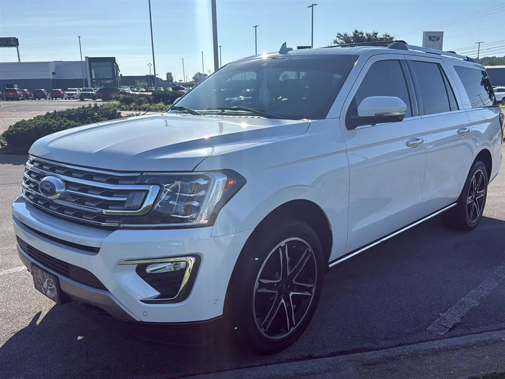 White 2021 FORD EXPEDITION LIMI for sale in Knoxville, TN