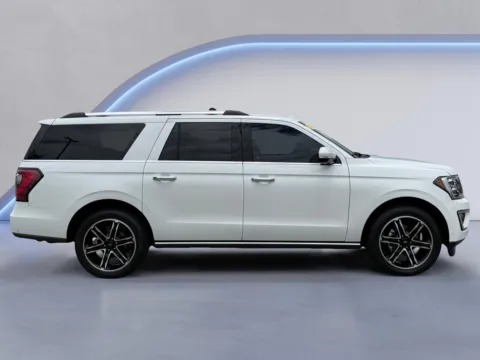 Photos of 2021 FORD EXPEDITION LIMI for sale in Knoxville, TN at Cadillac of Knoxville