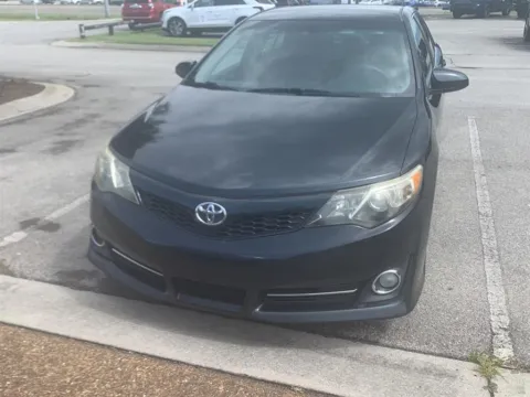 Gray 2014 Toyota Camry L for sale in Knoxville, TN