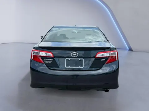 More photos of 2014 Toyota Camry L at Cadillac of Knoxville, TN
