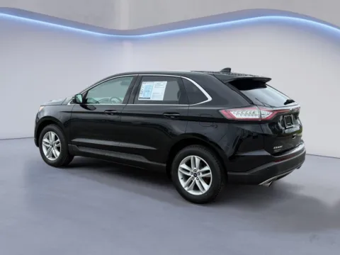 More photos of 2018 Ford Edge SEL at Cadillac of Knoxville, TN