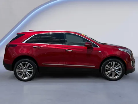 Photos of 2022 Cadillac XT5 AWD Premium Luxury for sale in Knoxville, TN at Cadillac of Knoxville