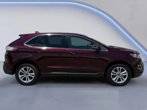 Photos of 2018 Ford Edge SEL for sale in Knoxville, TN at Cadillac of Knoxville