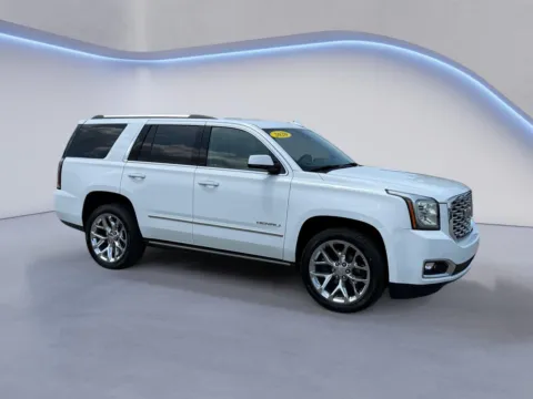 White 2020 GMC Yukon Denali for sale in Knoxville, TN